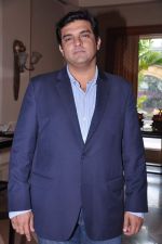 Siddharth Roy Kapur at the presss conference of the film Ship of Theseus (71).JPG